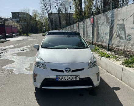 Белый Тойота Приус, объемом двигателя 1.8 л и пробегом 125 тыс. км за 12300 $, фото 5 на Automoto.ua