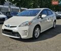 Белый Тойота Приус, объемом двигателя 1.8 л и пробегом 240 тыс. км за 12500 $, фото 1 на Automoto.ua