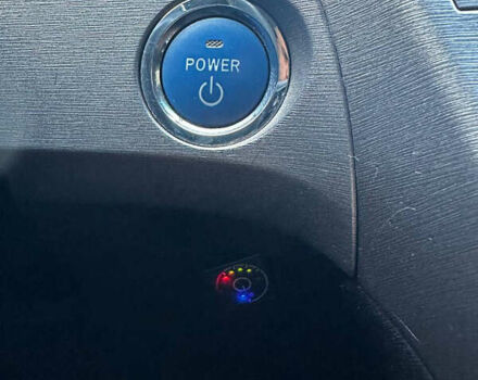 Белый Тойота Приус, объемом двигателя 1.8 л и пробегом 137 тыс. км за 13200 $, фото 12 на Automoto.ua