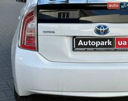 Белый Тойота Приус, объемом двигателя 1.8 л и пробегом 269 тыс. км за 10790 $, фото 7 на Automoto.ua