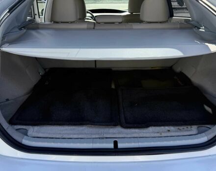 Белый Тойота Приус, объемом двигателя 1.8 л и пробегом 84 тыс. км за 11200 $, фото 6 на Automoto.ua