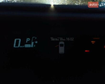 Білий Тойота Пріус, об'ємом двигуна 1.5 л та пробігом 98 тис. км за 8500 $, фото 6 на Automoto.ua