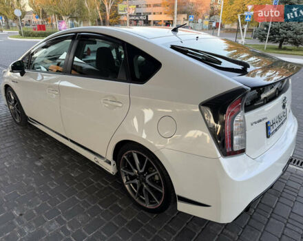 Тойота Приус 2014 в Одессе на Automoto.ua Белый Тойота Приус, объемом двигателя 1.8 л и пробегом 159 тыс. км за 13000 $, фото 4 на Automoto.ua