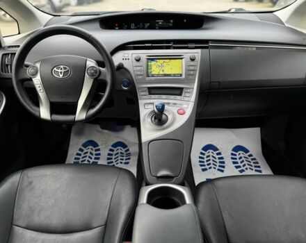 Белый Тойота Приус, объемом двигателя 1.8 л и пробегом 71 тыс. км за 5900 $, фото 9 на Automoto.ua