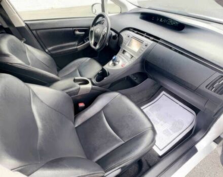 Белый Тойота Приус, объемом двигателя 1.8 л и пробегом 72 тыс. км за 6500 $, фото 8 на Automoto.ua