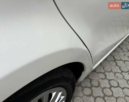 Тойота Приус 2015 в Днепре (Днепропетровске) на Automoto.ua Белый Тойота Приус, объемом двигателя 1.5 л и пробегом 152 тыс. км за 12000 $, фото 7 на Automoto.ua