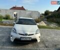 Белый Тойота Приус, объемом двигателя 1.8 л и пробегом 176 тыс. км за 15000 $, фото 1 на Automoto.ua