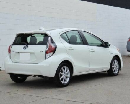 Белый Тойота Приус, объемом двигателя 1.5 л и пробегом 78 тыс. км за 4100 $, фото 5 на Automoto.ua