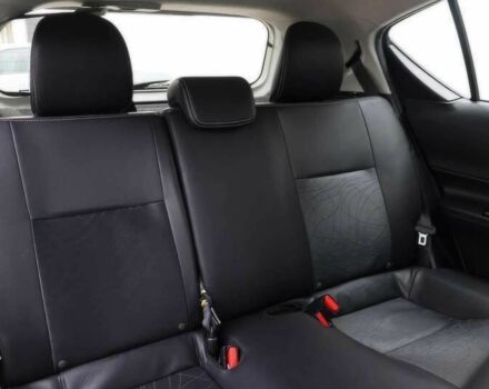 Белый Тойота Приус, объемом двигателя 1.5 л и пробегом 78 тыс. км за 4100 $, фото 10 на Automoto.ua