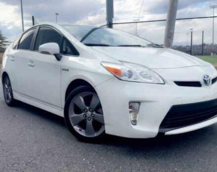 Белый Тойота Приус, объемом двигателя 1.8 л и пробегом 72 тыс. км за 6500 $, фото 2 на Automoto.ua