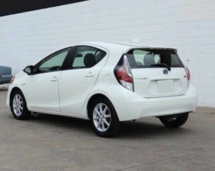 Белый Тойота Приус, объемом двигателя 1.5 л и пробегом 78 тыс. км за 4100 $, фото 7 на Automoto.ua