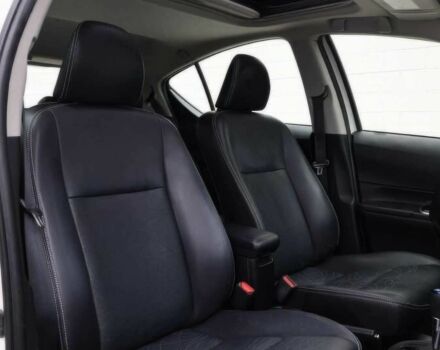 Белый Тойота Приус, объемом двигателя 1.5 л и пробегом 78 тыс. км за 4100 $, фото 9 на Automoto.ua