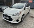 Тойота Приус 2015 в Днепре (Днепропетровске) на Automoto.ua Белый Тойота Приус, объемом двигателя 1.5 л и пробегом 152 тыс. км за 12000 $, фото 3 на Automoto.ua