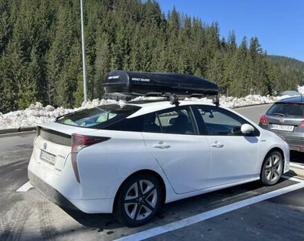 Белый Тойота Приус, объемом двигателя 1.8 л и пробегом 240 тыс. км за 17700 $, фото 40 на Automoto.ua