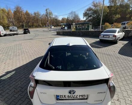 Белый Тойота Приус, объемом двигателя 1.8 л и пробегом 240 тыс. км за 17700 $, фото 7 на Automoto.ua