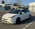 Белый Тойота Приус, объемом двигателя 1.8 л и пробегом 100 тыс. км за 13000 $, фото 1 на Automoto.ua