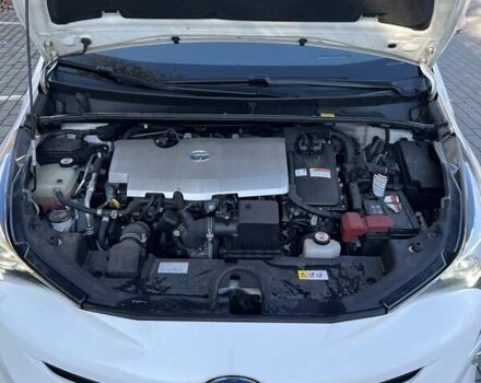 Белый Тойота Приус, объемом двигателя 1.8 л и пробегом 240 тыс. км за 17700 $, фото 20 на Automoto.ua