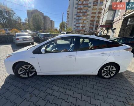 Белый Тойота Приус, объемом двигателя 1.8 л и пробегом 240 тыс. км за 17700 $, фото 5 на Automoto.ua