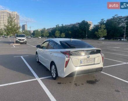 Белый Тойота Приус, объемом двигателя 1.8 л и пробегом 214 тыс. км за 15900 $, фото 7 на Automoto.ua