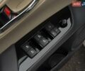 Белый Тойота Приус, объемом двигателя 1.8 л и пробегом 204 тыс. км за 14799 $, фото 19 на Automoto.ua
