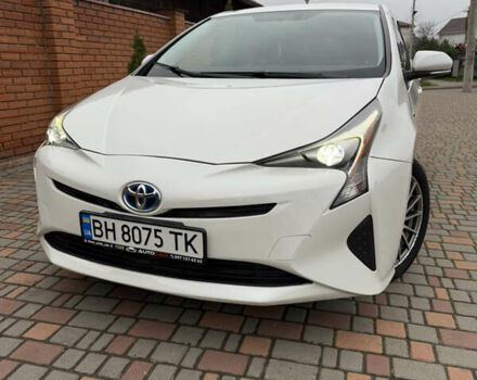 Белый Тойота Приус, объемом двигателя 1.8 л и пробегом 134 тыс. км за 14800 $, фото 17 на Automoto.ua