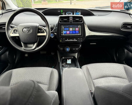 Белый Тойота Приус, объемом двигателя 1.8 л и пробегом 134 тыс. км за 14800 $, фото 41 на Automoto.ua