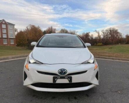 Белый Тойота Приус, объемом двигателя 1.8 л и пробегом 89 тыс. км за 4500 $, фото 1 на Automoto.ua