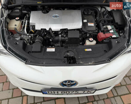 Белый Тойота Приус, объемом двигателя 1.8 л и пробегом 134 тыс. км за 14800 $, фото 70 на Automoto.ua