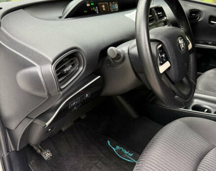 Белый Тойота Приус, объемом двигателя 1.8 л и пробегом 135 тыс. км за 14800 $, фото 59 на Automoto.ua