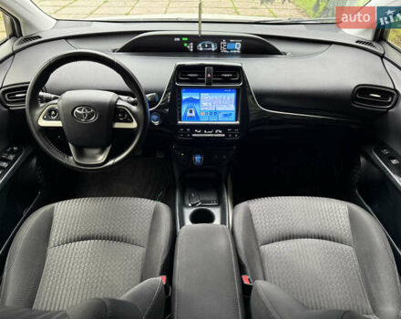 Белый Тойота Приус, объемом двигателя 1.8 л и пробегом 135 тыс. км за 14800 $, фото 47 на Automoto.ua