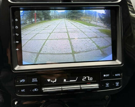 Белый Тойота Приус, объемом двигателя 1.8 л и пробегом 135 тыс. км за 14800 $, фото 57 на Automoto.ua