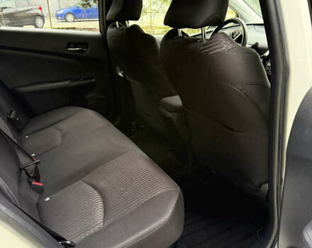 Белый Тойота Приус, объемом двигателя 1.8 л и пробегом 135 тыс. км за 14800 $, фото 70 на Automoto.ua