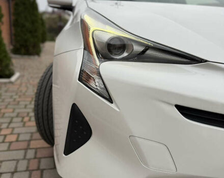 Белый Тойота Приус, объемом двигателя 1.8 л и пробегом 134 тыс. км за 14800 $, фото 21 на Automoto.ua