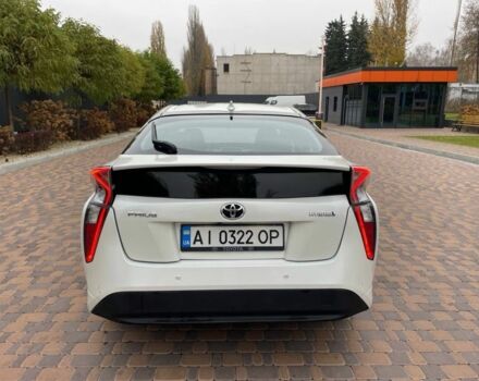 Белый Тойота Приус, объемом двигателя 1.8 л и пробегом 120 тыс. км за 15900 $, фото 1 на Automoto.ua
