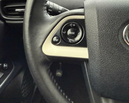 Белый Тойота Приус, объемом двигателя 1.8 л и пробегом 134 тыс. км за 14800 $, фото 45 на Automoto.ua