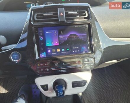 Белый Тойота Приус, объемом двигателя 1.8 л и пробегом 115 тыс. км за 14000 $, фото 8 на Automoto.ua