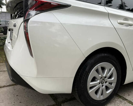 Белый Тойота Приус, объемом двигателя 1.8 л и пробегом 135 тыс. км за 14800 $, фото 20 на Automoto.ua
