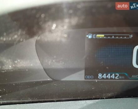 Белый Тойота Приус, объемом двигателя 1.8 л и пробегом 84 тыс. км за 16500 $, фото 10 на Automoto.ua