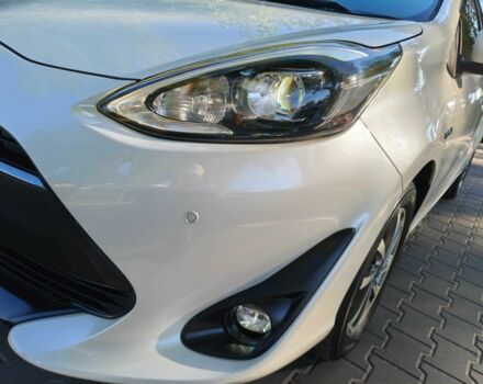 Білий Тойота Пріус, об'ємом двигуна 1.5 л та пробігом 73 тис. км за 12800 $, фото 11 на Automoto.ua