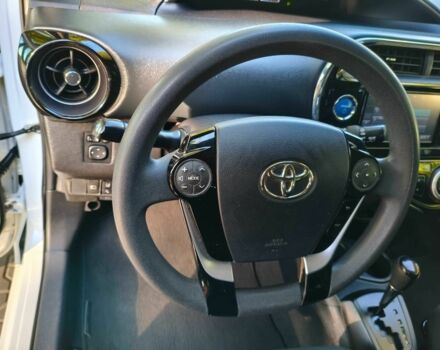 Білий Тойота Пріус, об'ємом двигуна 1.5 л та пробігом 73 тис. км за 12800 $, фото 13 на Automoto.ua