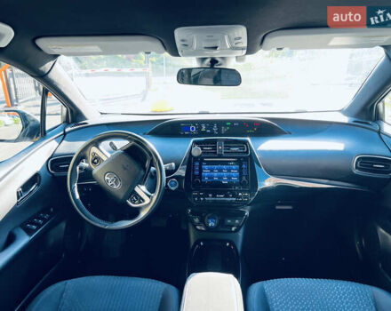 Белый Тойота Приус, объемом двигателя 1.8 л и пробегом 127 тыс. км за 16800 $, фото 24 на Automoto.ua