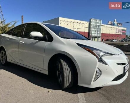 Белый Тойота Приус, объемом двигателя 1.8 л и пробегом 147 тыс. км за 16500 $, фото 19 на Automoto.ua