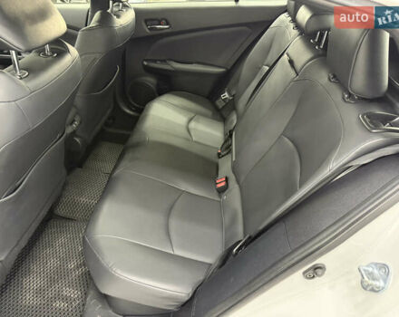 Белый Тойота Приус, объемом двигателя 1.8 л и пробегом 45 тыс. км за 22999 $, фото 22 на Automoto.ua