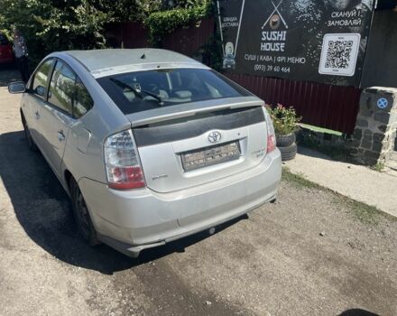 Белый Тойота Приус, объемом двигателя 1.6 л и пробегом 180 тыс. км за 5700 $, фото 5 на Automoto.ua