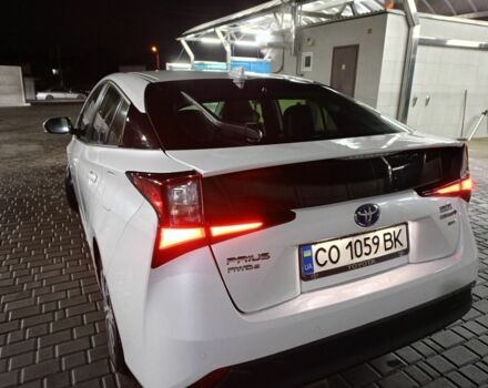 Белый Тойота Приус, объемом двигателя 1.8 л и пробегом 53 тыс. км за 22999 $, фото 4 на Automoto.ua