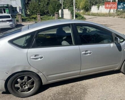 Белый Тойота Приус, объемом двигателя 1.6 л и пробегом 180 тыс. км за 5700 $, фото 3 на Automoto.ua