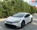 Белый Тойота Приус, объемом двигателя 1.99 л и пробегом 68 тыс. км за 26999 $, фото 1 на Automoto.ua