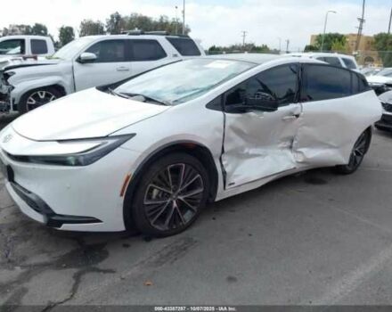 Белый Тойота Приус, объемом двигателя 0 л и пробегом 80 тыс. км за 21000 $, фото 10 на Automoto.ua