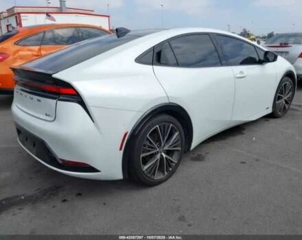 Белый Тойота Приус, объемом двигателя 0 л и пробегом 80 тыс. км за 21000 $, фото 7 на Automoto.ua