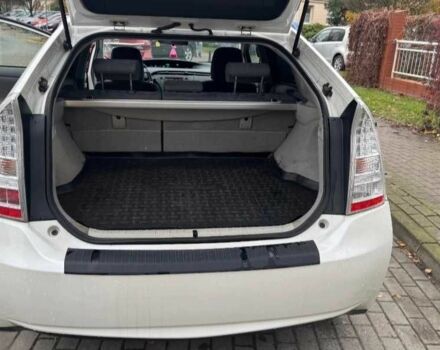 Белый Тойота Приус, объемом двигателя 1.8 л и пробегом 211 тыс. км за 2430 $, фото 3 на Automoto.ua